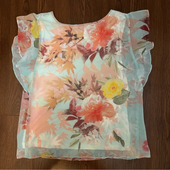 Vince Camuto Chiffon Flutter Short Sleeve Faded Bloom Top Blue Floral Size Med - Picture 6 of 8